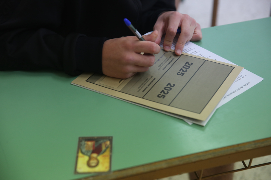 Πανελλήνιες 2025: Τι πρέπει να γράψετε στο τετράδιο εξέτασης - Οι λόγοι μηδενισμού