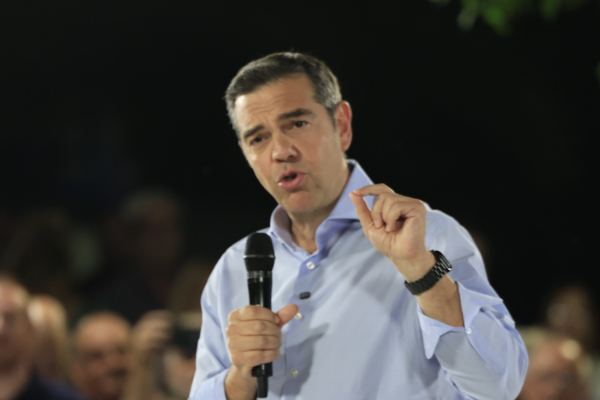 Το «καυτό» καλοκαίρι του Τσίπρα: Από το Εθνικό Συμβούλιο στα πρώτα ονόματα για τα ψηφοδέλτια