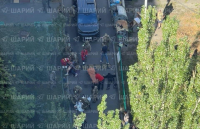 Ουκρανοί πράκτορες ανταλλάζουν πυρά στο κέντρο του Κιέβου: Παρέμβαση Ζελένσκι για την «ντροπιαστική» σύρραξη