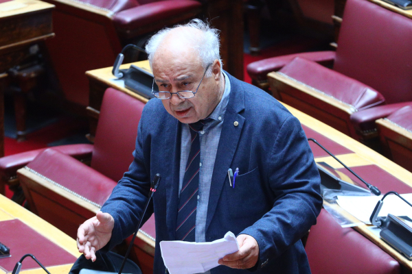 ΠΑΣΟΚ: Διεγράφη από την ΚΟ ο Παρασκευαΐδης - «Συνεχείς απαράδεκτες δηλώσεις»