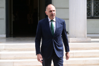 Γεραπετρίτης στο Reuters: Η Ευρώπη πρέπει να φιλοξενήσει παιδιά από τη Γάζα