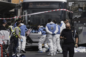 Ισραήλ: Η στιγμή της ένοπλης επίθεσης στα Ιεροσόλυμα με 6 νεκρούς και τουλάχιστον 12 τραυματίες