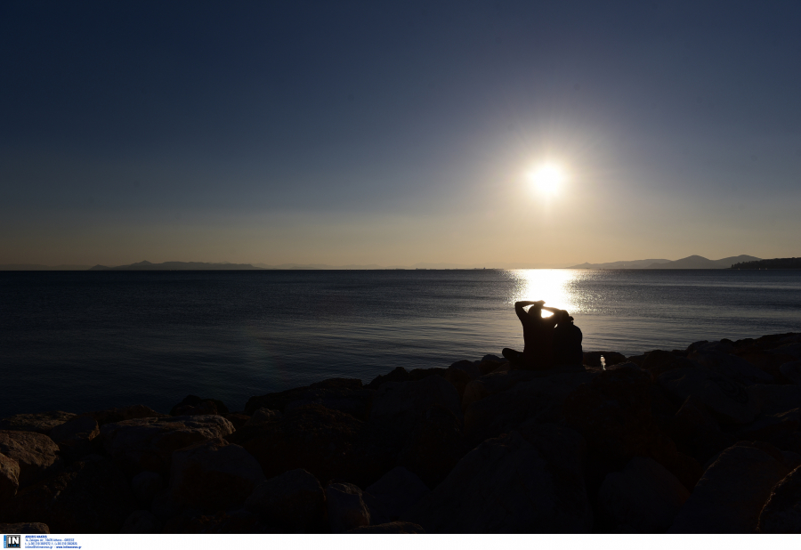 Αίθριος ο καιρός σήμερα, έως και 33 βαθμούς η θερμοκρασία στην Αττική
