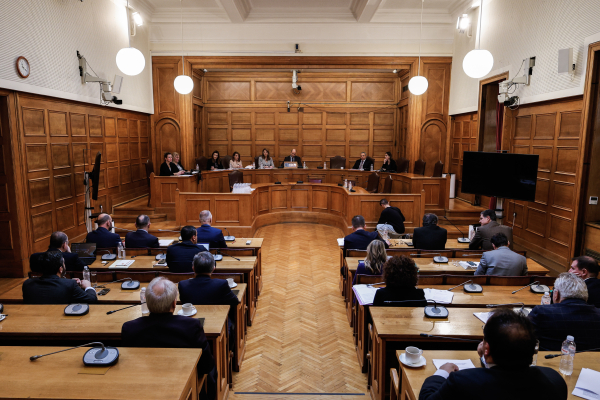 Τέμπη: Τη Δευτέρα ξεκινούν οι καταθέσεις στην Εξεταστική - Οι λίστες των μαρτύρων