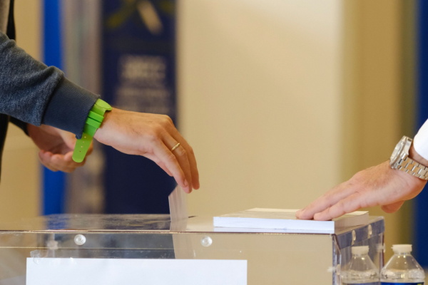 Δημοσκόπηση Pulse: Ακρίβεια και εξαγγελίες ΔΕΘ γονατίζουν την κυβέρνηση - ΝΔ 26,5%, ΕΛΑΣ 15%, ΠΑΣΟΚ 10,5%