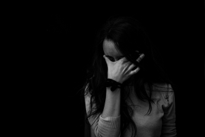 Λακωνία: Σε δομή φιλοξενίας η 13χρονη που γέννησε το παιδί του βιαστή της, «έμπλεκε με πολλούς ανθρώπους» λέει η μητέρα της
