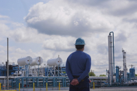 Greek Industries Brace for Impact from EU Carbon Border Mechanism