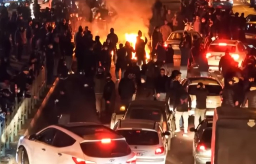 Ιράν: «Τουλάχιστον 5.000» οι επιβεβαιωμένοι νεκροί - «Φταίνε οι τρομοκράτες και οι ένοπλοι»