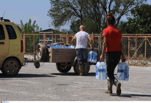 Κακοκαιρία - Θεσσαλία: Μεταφέρουν τρόφιμα με drone σε αποκλεισμένους κατοίκους
