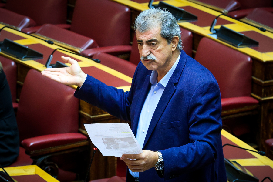 Επιφυλάξεις Πολάκη για το σχέδιο Φάμελλου για κομματικά media