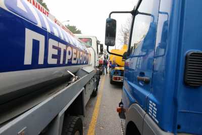 Επίδομα θέρμανσης 2017: Πόσο θα πάρουν οι δικαιούχοι ανάλογα με το εισόδημα και το ακίνητο (πίνακες)