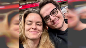 Κωνσταντίνος Μητσοτάκης και Μαρία Σάκκαρη στο ΣΕΦ στη νίκη του Ολυμπιακού με τη Μονακό