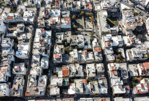 Δωρεάν σπίτια σε δικαιούχους του ΚΕΑ