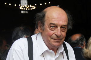 Πέθανε ο σκηνοθέτης Μανούσος Μανουσάκης