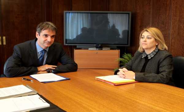 Στην ΓΓΔΕ λίστα με δημοσίους υπαλλήλους και υψηλά τραπεζικά εμβάσματα (φωτο:ΑΠΕ)