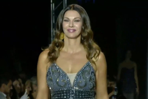 Athens Fashion Week: Η Σοφία Παθέκα «έκλεισε» την πρώτη μέρα (βίντεο)