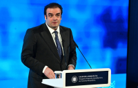 Κυριάκος Πιερρακάκης: Η ρύθμιση για τις 72 δόσεις αφορά 1,5 εκατ. πολίτες