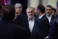 Ιράν: Ο πρόεδρος Πεζεσκιάν προειδοποιεί τον Τραμπ για τον «κίνδυνο πολέμου»