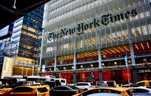 Πρόεδρος NYT: Οι εταιρείες τεχνητής νοημοσύνης «κλέβουν ξεδιάντροπα την πνευματική ιδιοκτησία»