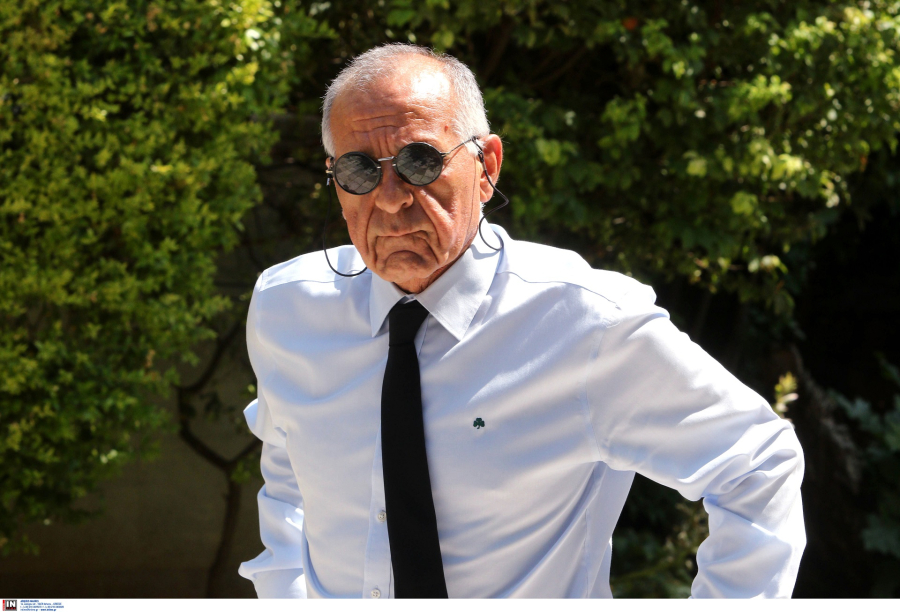 Ο Βασίλης Κωνσταντίνου «λύγισε» μιλώντας για την Μάρθα Καραγιάννη, η αποκάλυψη για το παιδί (βίντεο)