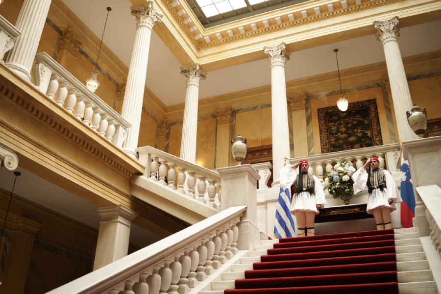 Στις 12 Φεβρουαρίου ο νέος Πρόεδρος της Δημοκρατίας - Η αριθμητική της προεδρικής εκλογής