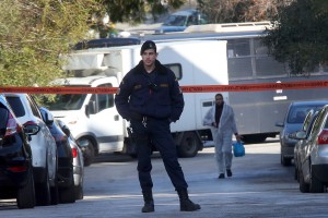 Φρίκη στην Θεσσαλονίκη: Φυλάκισε τα ξαδέλφια του με χειροπέδες και καλώδια στο σπίτι για 8 μήνες
