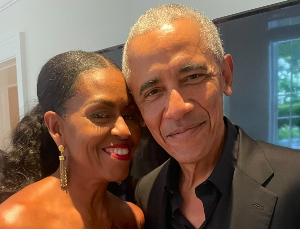 Ο Ομπάμα έχει επέτειο: Το γλυκό του μήνυμα στη Μισέλ