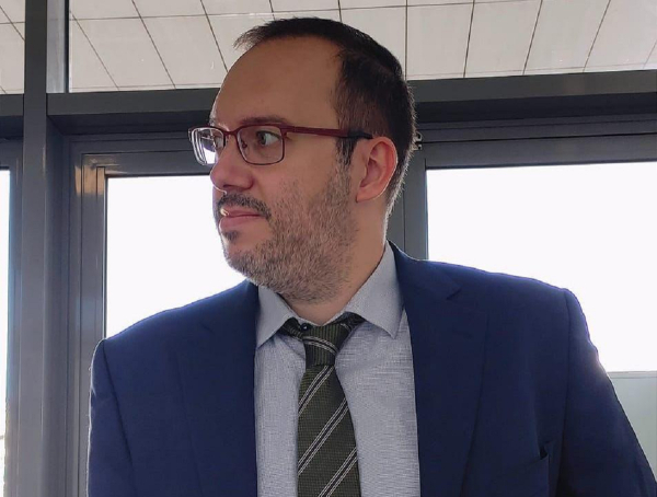 Η φύλαξη του Συντάγματος κι ο πατριωτισμός των Ελλήνων