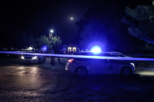 Εν ψυχρώ δολοφονία στην Άρτα: Συνταξιούχος αστυνομικός πυροβόλησε και σκότωσε συγγενή του