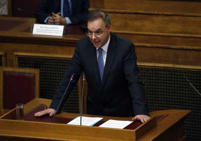 Γρ. Προϋπολογισμού της Βουλής: Η οικονομία δεν θα ανακάμψει αυτόματα