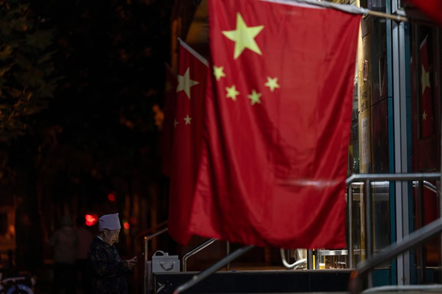 Το Πεκίνο εντείνει την καταστολή της ΛΟΑΤΚΙ κοινότητας: Απαγόρευσε δύο δημοφιλή dating apps