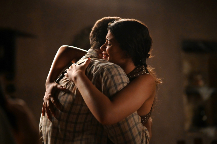 «Άγιος έρωτας»: Ο Αργύρης αντικρίζει το άδειο φέρετρο της κόρης του