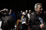 «Ξεπαγώνουν» οι εκκρεμείς νέες συντάξεις - 860 εκατ. ευρώ για να πληρωθούν οι συνταξιούχοι