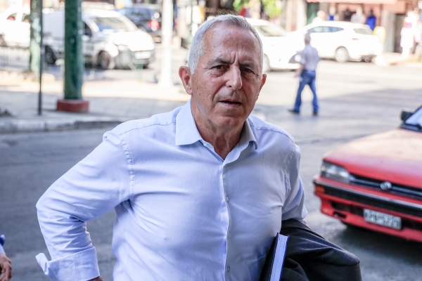 Ανεξάρτητος ο Ευάγγελος Αποστολάκης – Η δήλωσή του