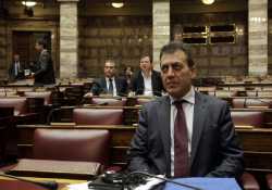 Βρούτσης: Απαραίτητο το κομματικό διαβατήριο ΣΥΡΙΖΑ και για το εφάπαξ