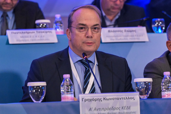 Με τη Λατινοπούλου ο Κωνσταντέλλος