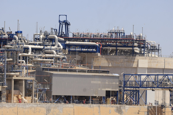 Long-Term LNG Pact and Renewables Push Propel Aktor Energy Toward IPO