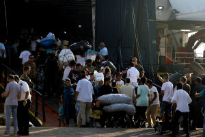 SZ: Έμπρακτη στήριξη στο προσφυγικό από Γερμανία - Έτοιμη να υποδεχτεί το 25% των προσφύγων του νότου