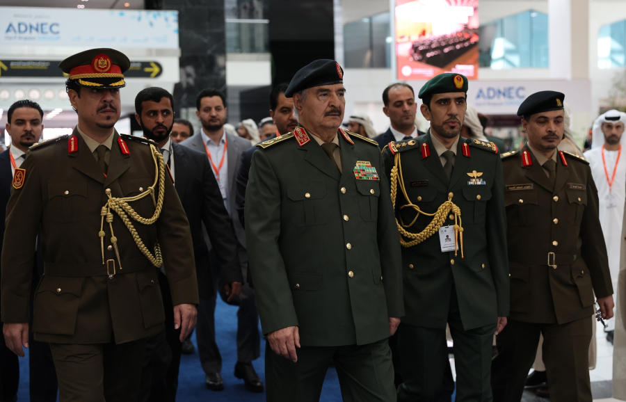 Το persona non grata του στρατάρχη Χαφτάρ βάζει φωτιά στο μεταναστευτικό