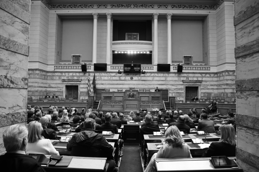 «Χτύπησαν» ξανά οι «αντάρτες» της ΝΔ – Ερώτηση 11 «γαλάζιων» για τους ανέργους 55+