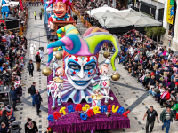 Απόκριες 2026: Πότε «πέφτει» Τσικνοπέμπτη και Καθαρά Δευτέρα, το ημερολόγιο του Τριωδίου