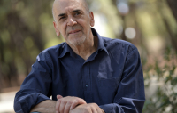 Ορφέας Περίδης: Έγραψε ποίημα για τον Γιώργο Μαζωνάκη – «Στα παλιά δεν θέλω να ξαναγυρίσω»