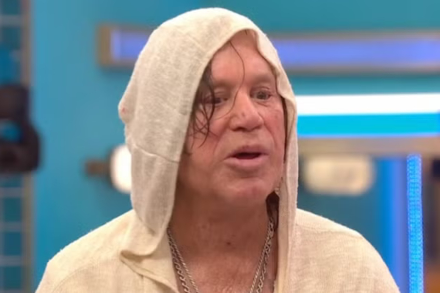 Ο Μίκι Ρουρκ κάνει μήνυση στο Big Brother