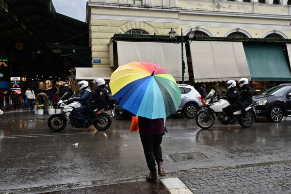 Σε ισχύ το έκτακτο δελτίο της ΕΜΥ: Νέο κύμα ισχυρών καταιγίδων την Κυριακή