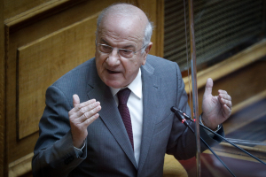ΚΚΕ για θάνατο Νάσου Αθανασίου: Υπηρέτησε με εντιμότητα την ενημέρωση