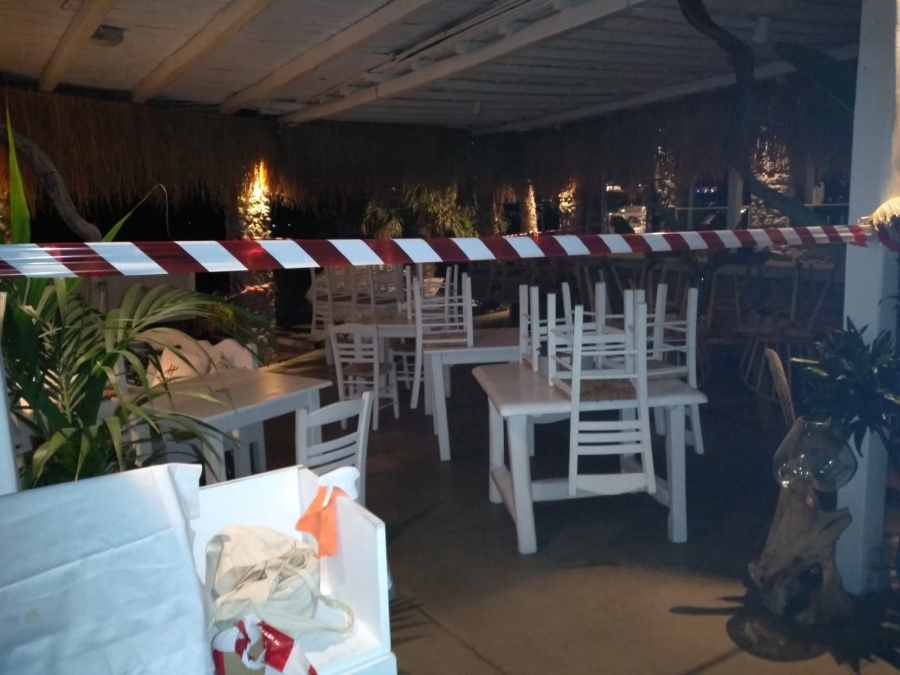 ΑΑΔΕ - Μύκονος: Διαδοχικά λουκέτα για φοροδιαφυγή (εικόνες)