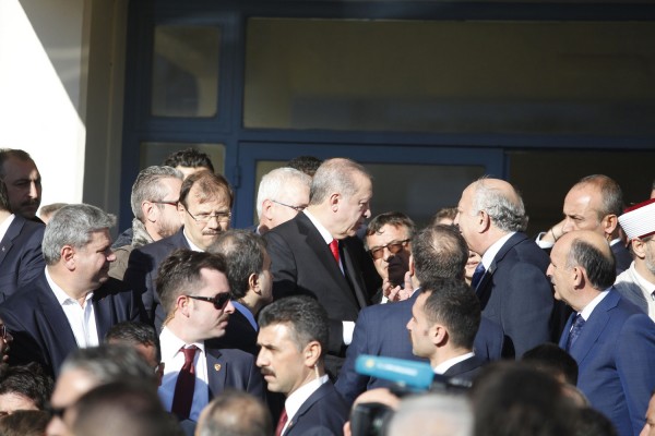 Διαψεύδει η κυβέρνηση «διπλωματικό επεισόδιο» στην Κομοτηνή