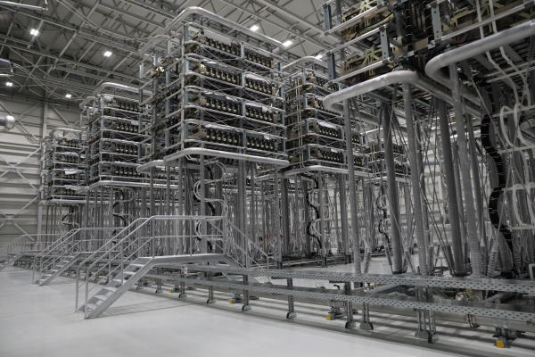 Ο ΑΔΜΗΕ ξεκινά τον διαγωνισμό για τους σταθμούς μετατροπής της διασύνδεσης Κορίνθου - Κω