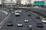 Γεμίζουν οι μεγαλουπόλεις από την επιστροφή των εκδρομέων