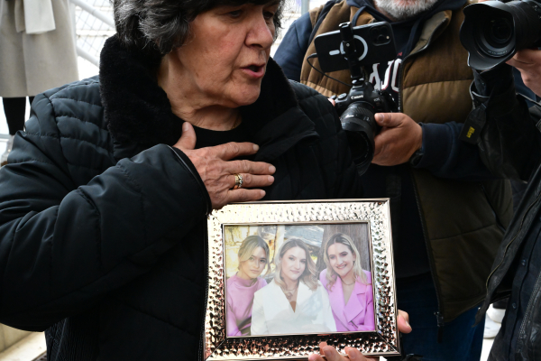 Δίκη για τα Τέμπη: Ασέβεια για τα θύματα